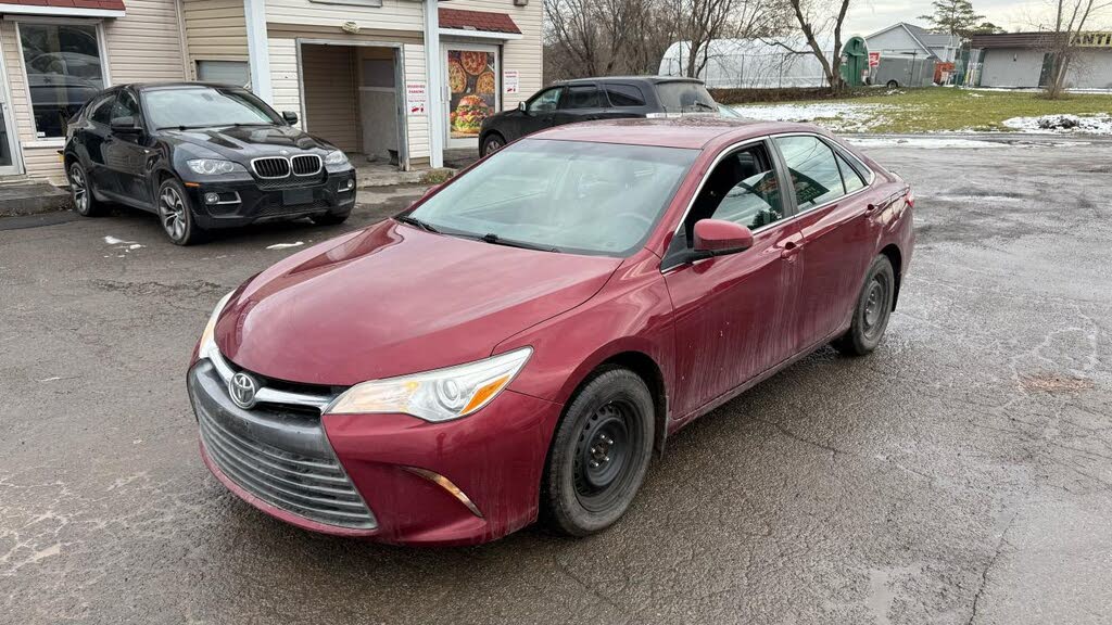 2017 Toyota Camry LE