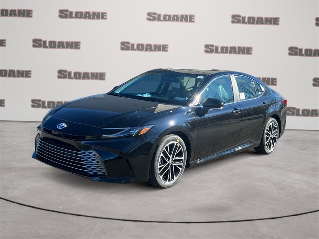 2026 Toyota Camry XLE FWD