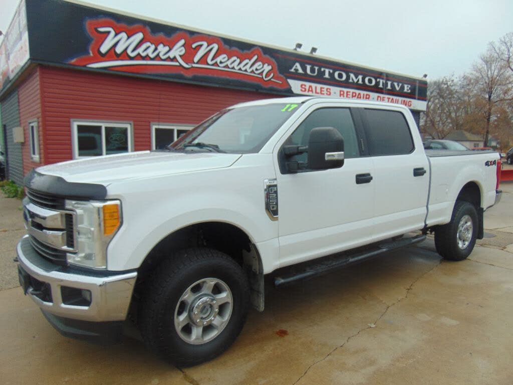 2017 Ford F-250 Super Duty XLT Crew Cab 4WD