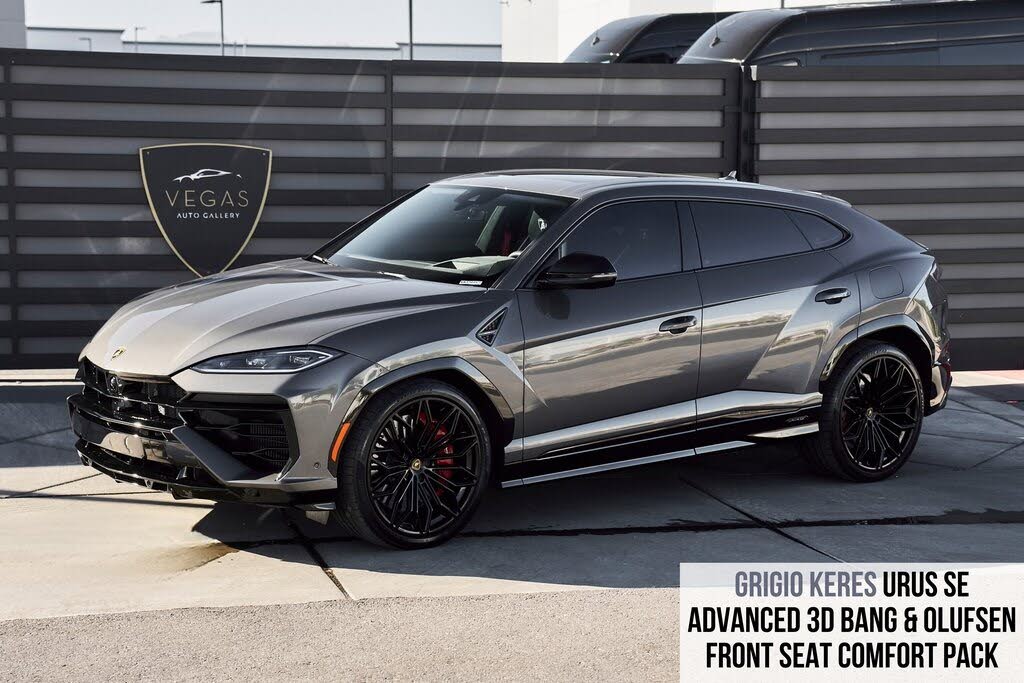 2025 Lamborghini Urus SE AWD