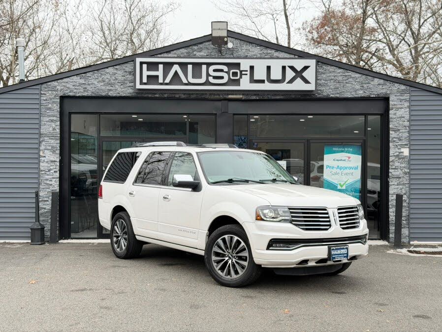 2017 Lincoln Navigator Select 4WD