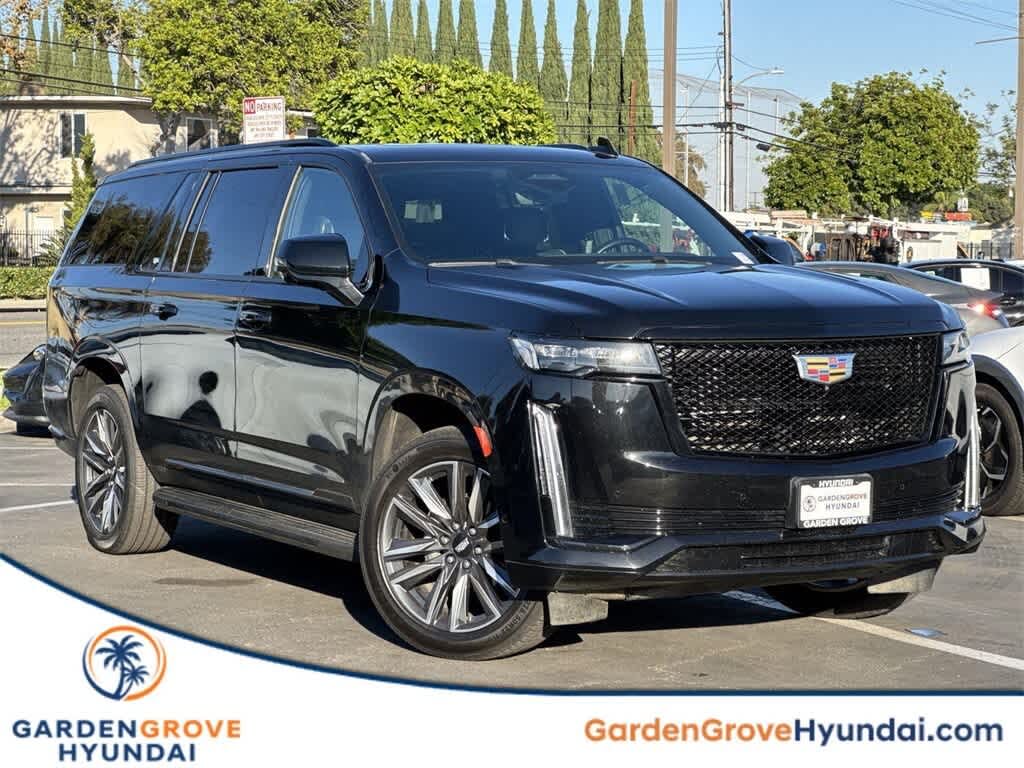 2023 Cadillac Escalade ESV Sport 4WD