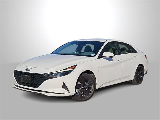 2023 Hyundai Elantra SEL FWD