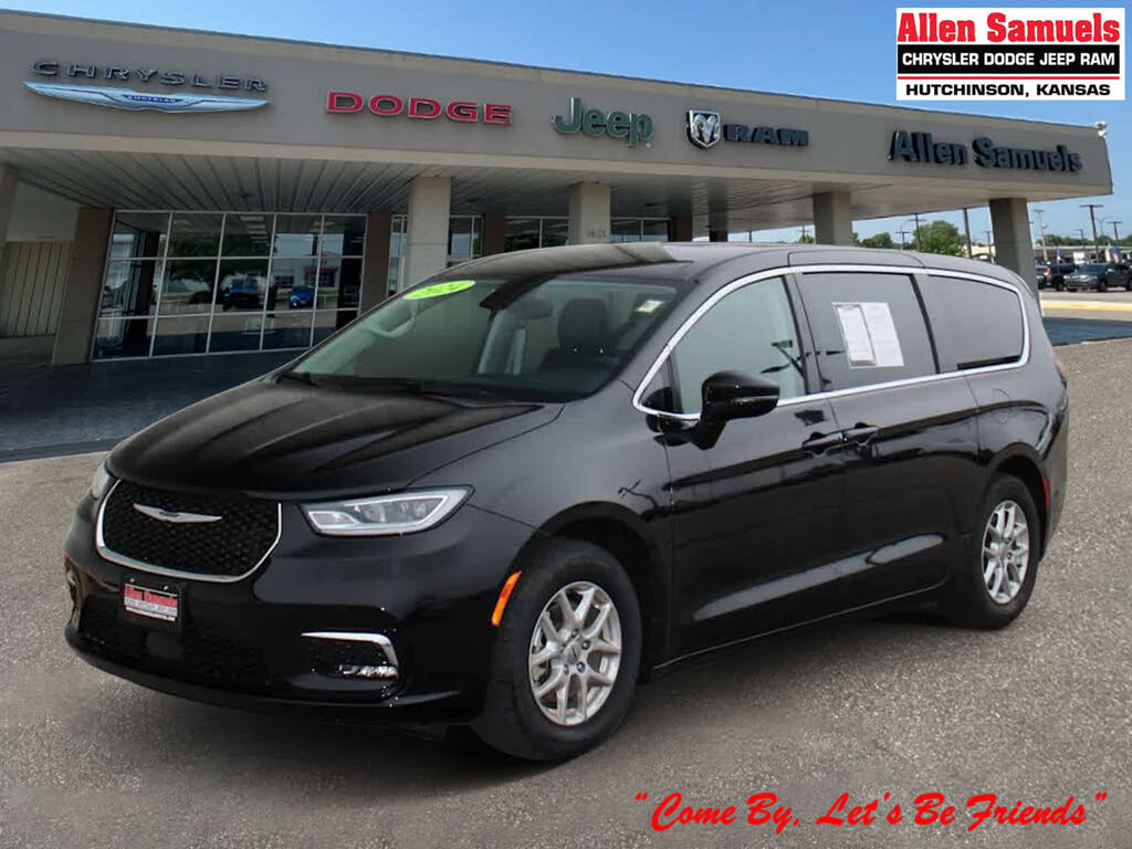 2024 Chrysler Pacifica Touring L FWD