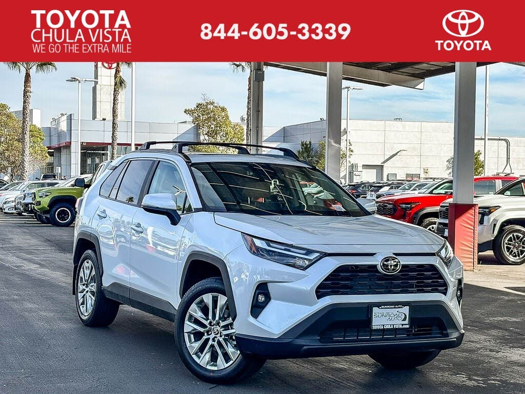 2025 Toyota RAV4 XLE Premium FWD