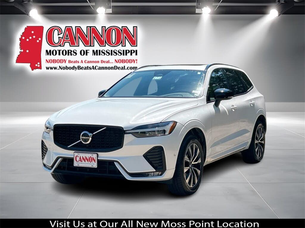 2025 Volvo XC60 B5 Plus Dark Theme AWD