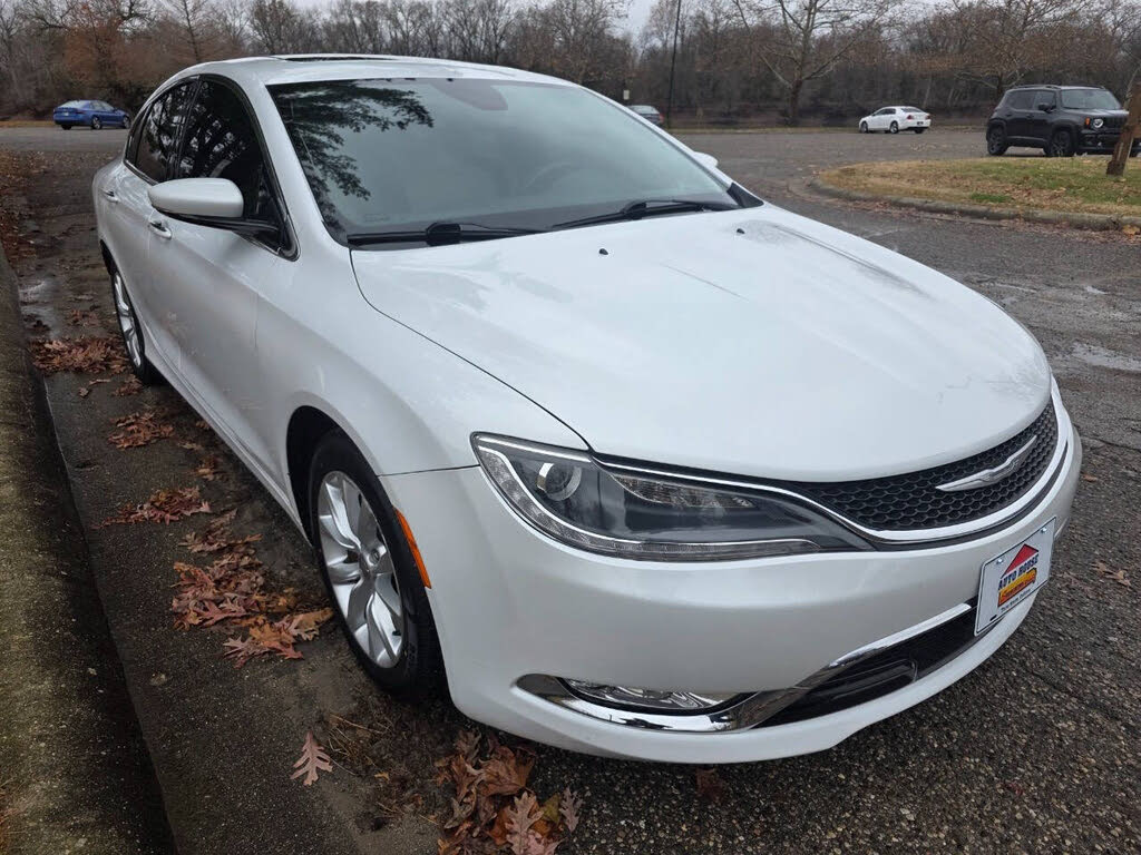 2015 Chrysler 200 C Sedan FWD
