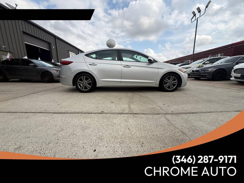 2017 Hyundai Elantra SE FWD