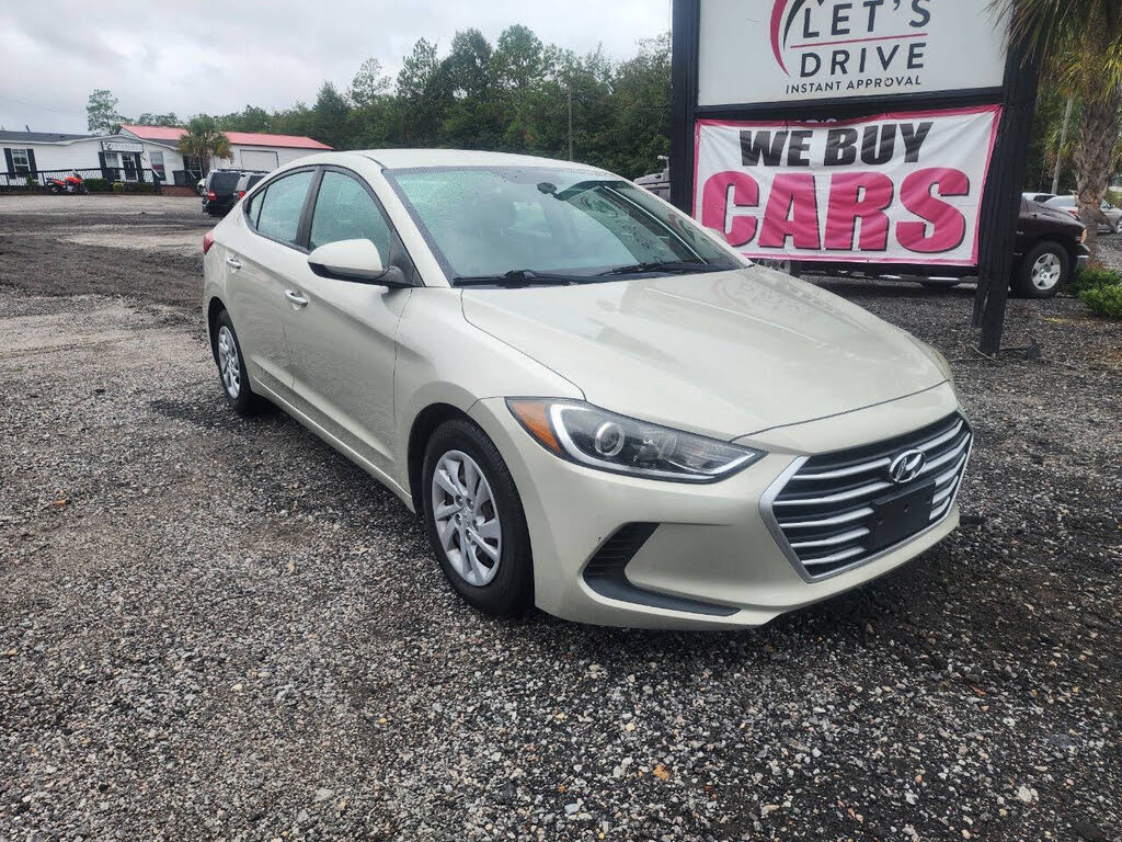 2017 Hyundai Elantra SE FWD