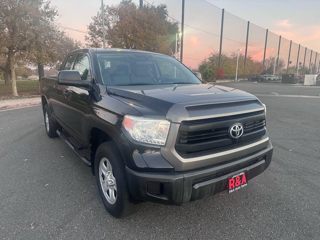 2017 Toyota Tundra SR Double Cab 4.6L