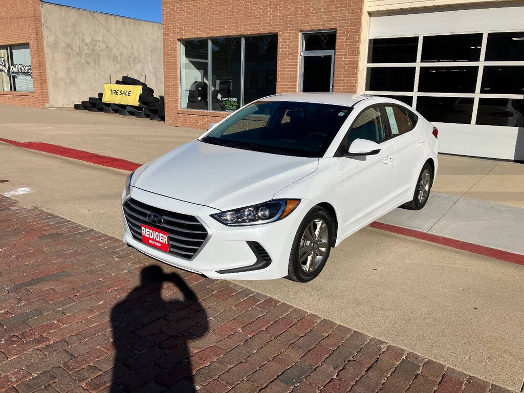 2018 Hyundai Elantra Limited FWD