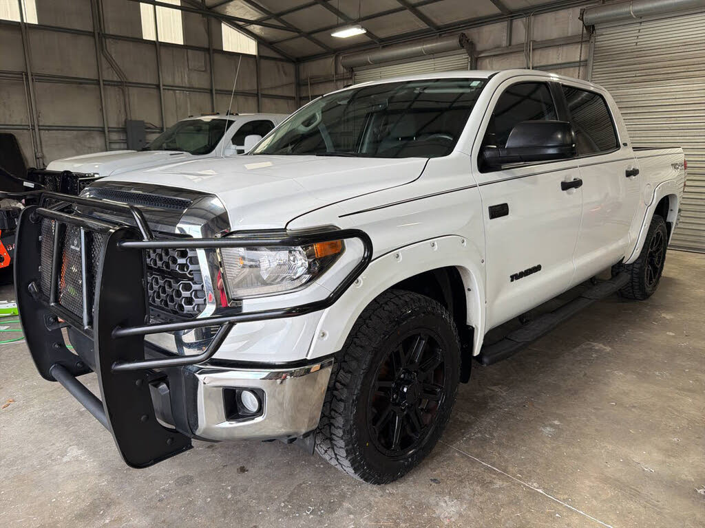 2018 Toyota Tundra SR5 CrewMax 5.7L 4WD