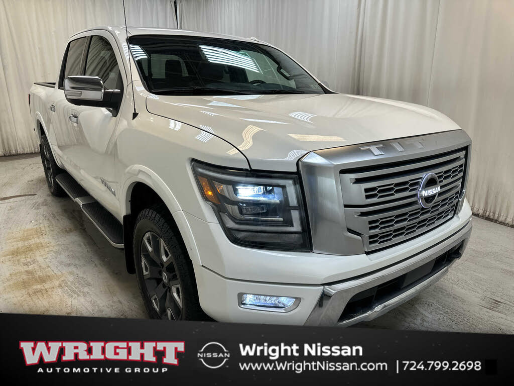 2021 Nissan Titan Platinum Reserve Crew Cab 4WD