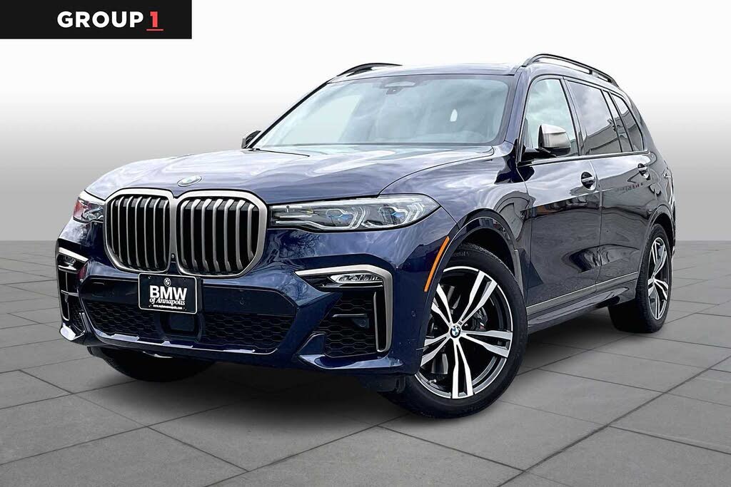 2022 BMW X7 M50i AWD