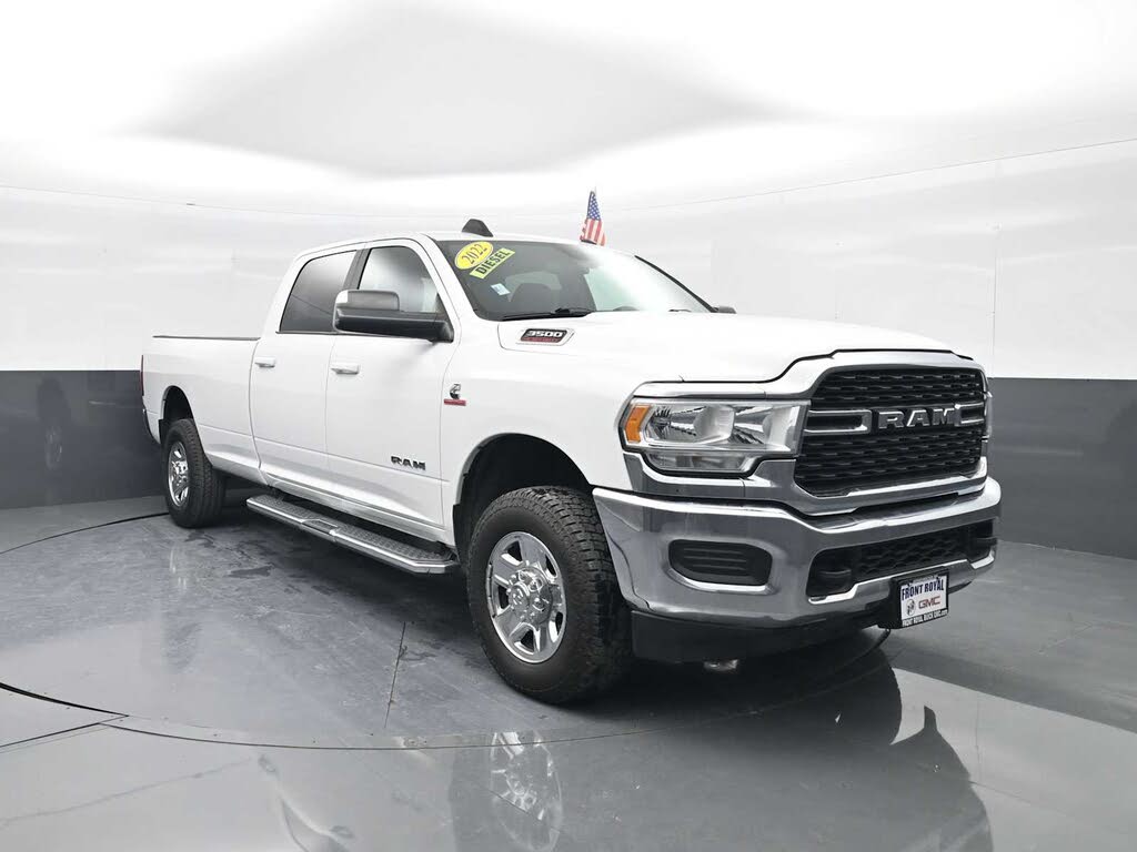2022 RAM 3500 Big Horn Crew Cab LB 4WD