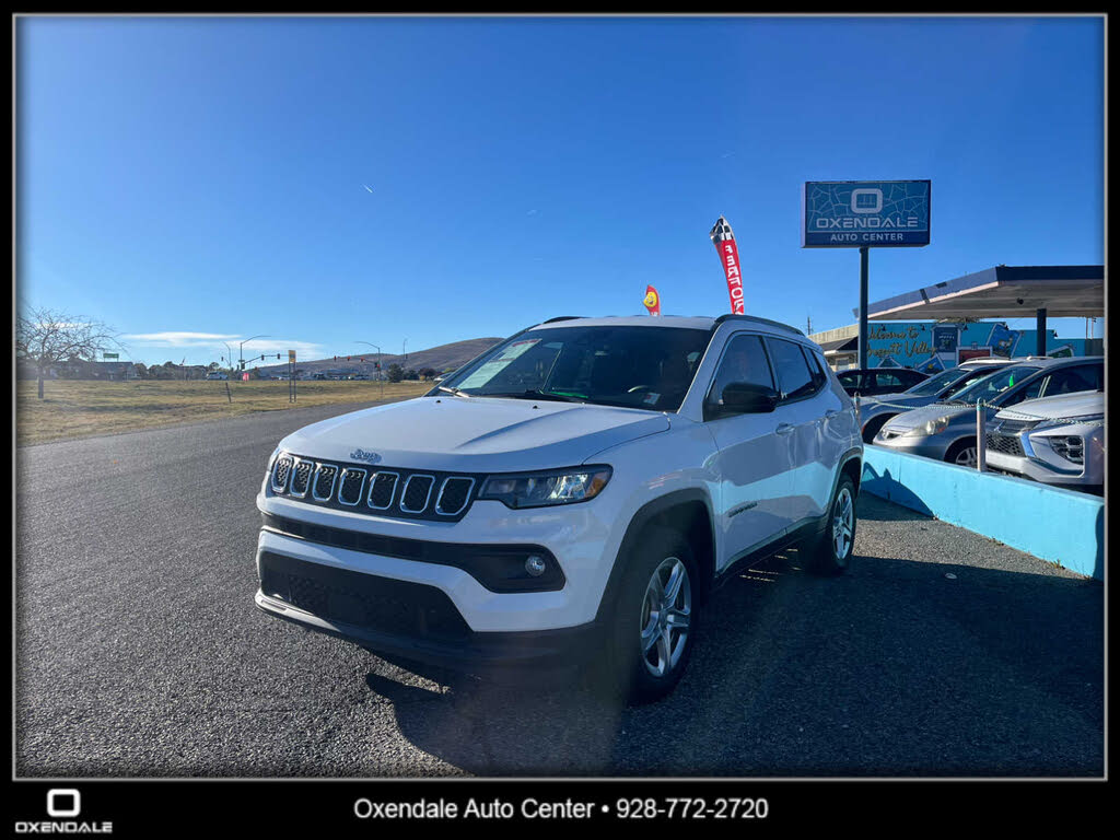2023 Jeep Compass Latitude 4WD