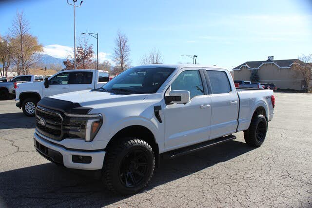 2025 Ford F-150 Lariat SuperCrew 4WD