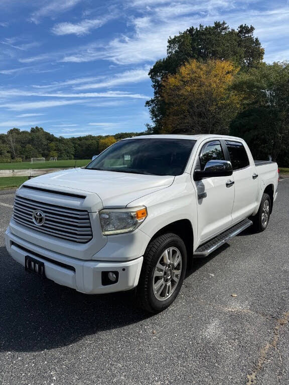2016 Toyota Tundra Platinum CrewMax 5.7L 4WD