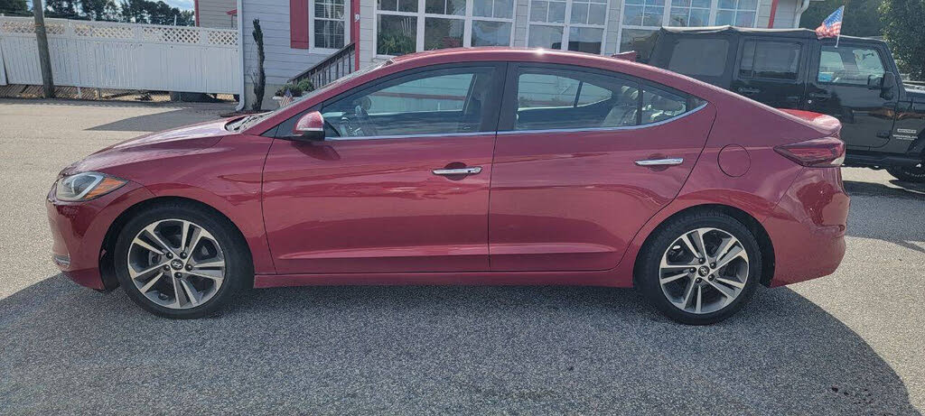 2017 Hyundai Elantra Limited FWD