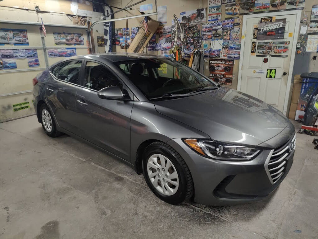 2018 Hyundai Elantra SE FWD