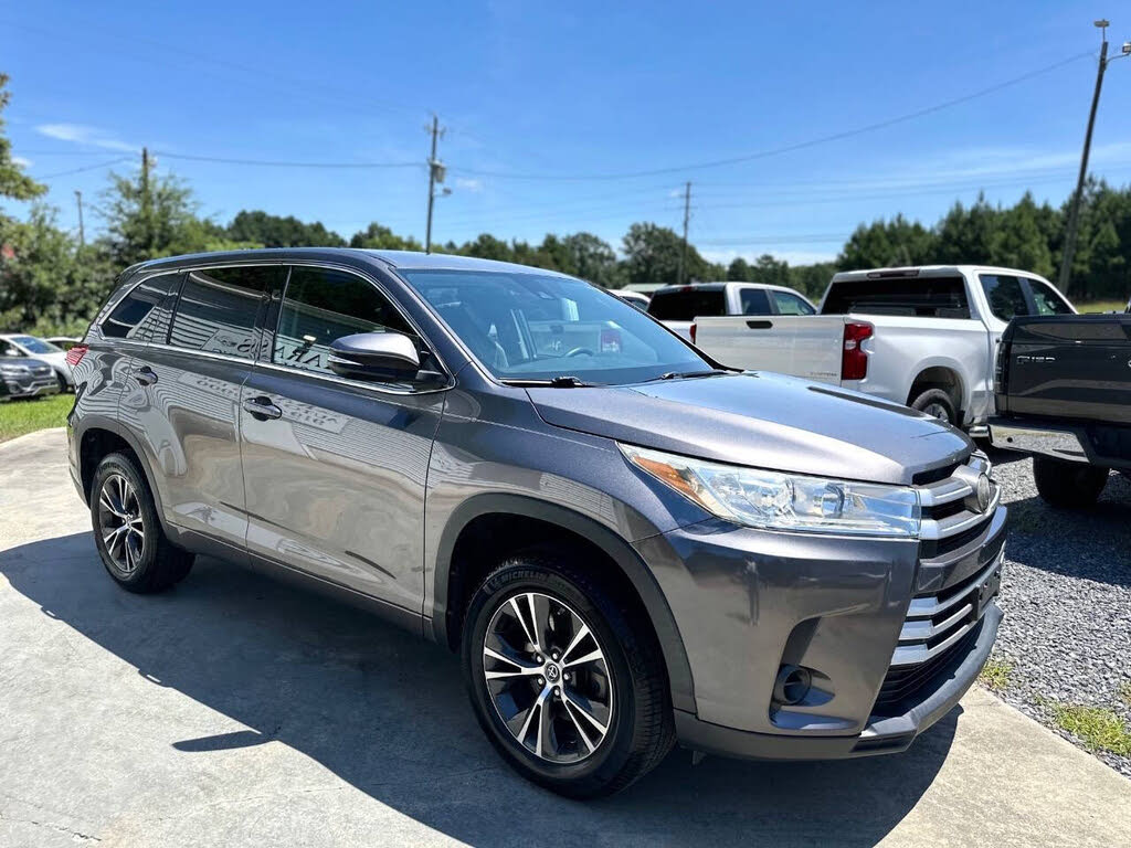 2018 Toyota Highlander LE