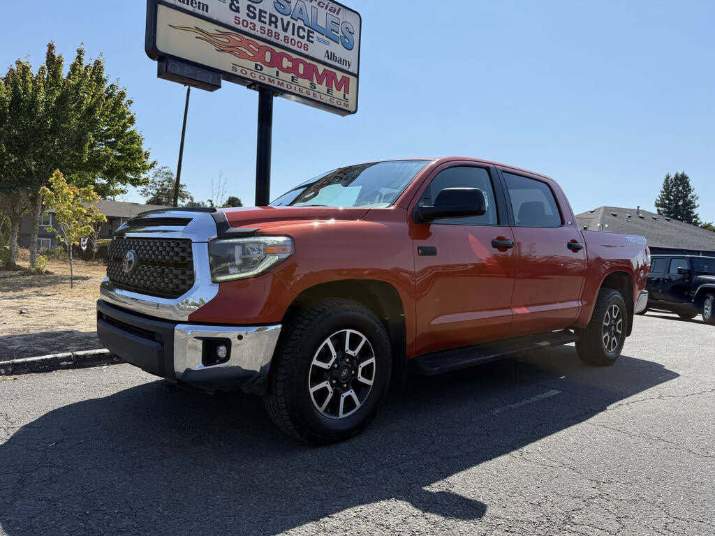 2018 Toyota Tundra SR5 CrewMax 5.7L 4WD