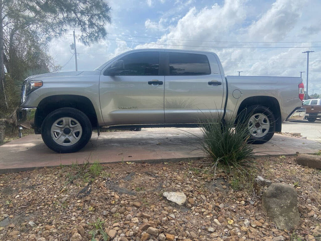 2018 Toyota Tundra SR5 CrewMax 4.6L 4WD