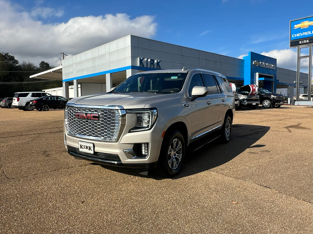 2022 GMC Yukon SLE 4WD