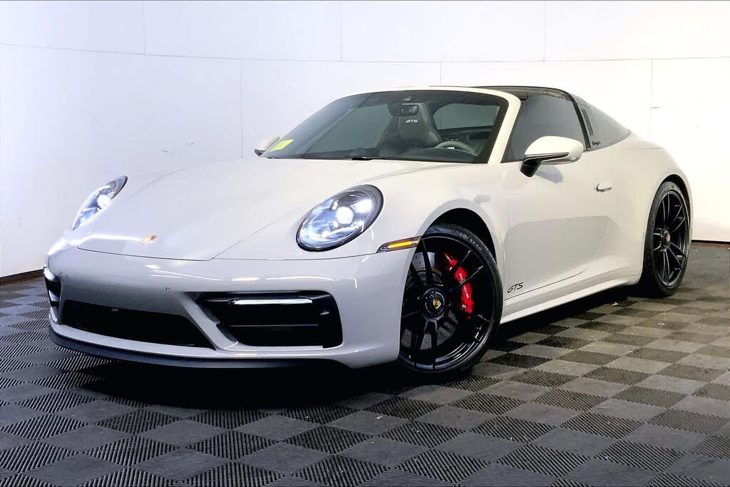 2024 Porsche 911 Targa 4 GTS Cabriolet AWD