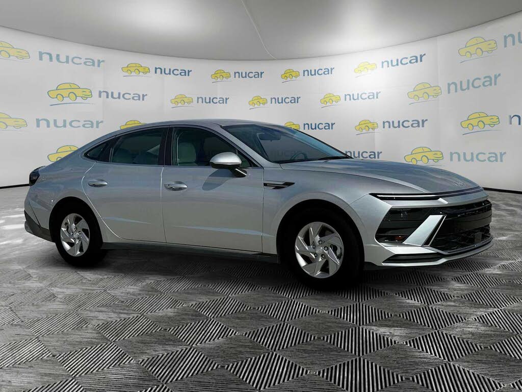 2025 Hyundai Sonata SE FWD