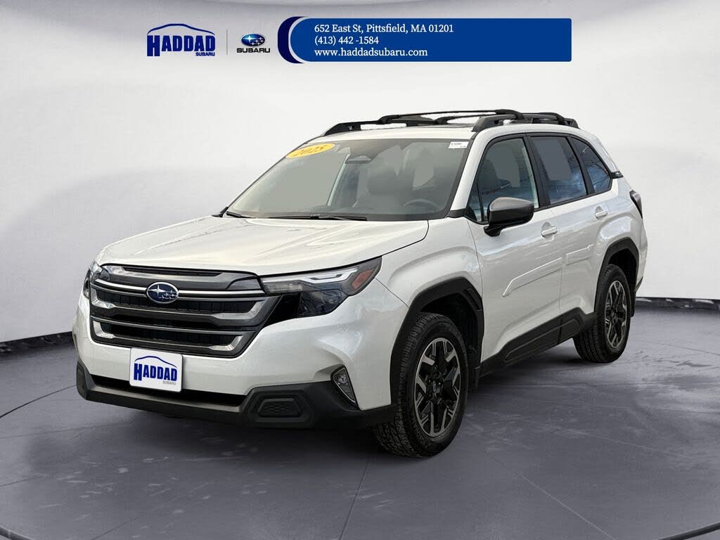2025 Subaru Forester Premium Crossover AWD
