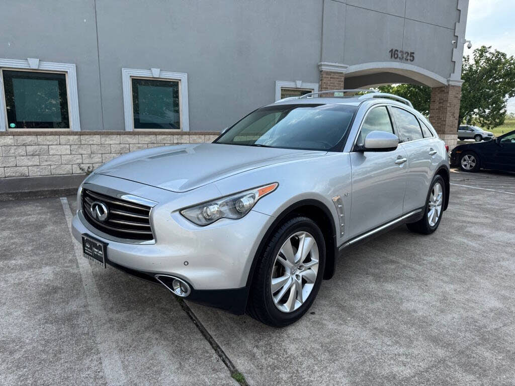 2014 INFINITI QX70 3.7 RWD
