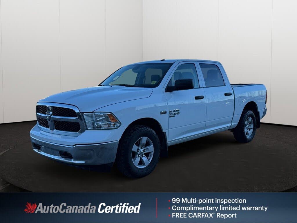 RAM 1500 Classic SLT Crew Cab 4WD 2023