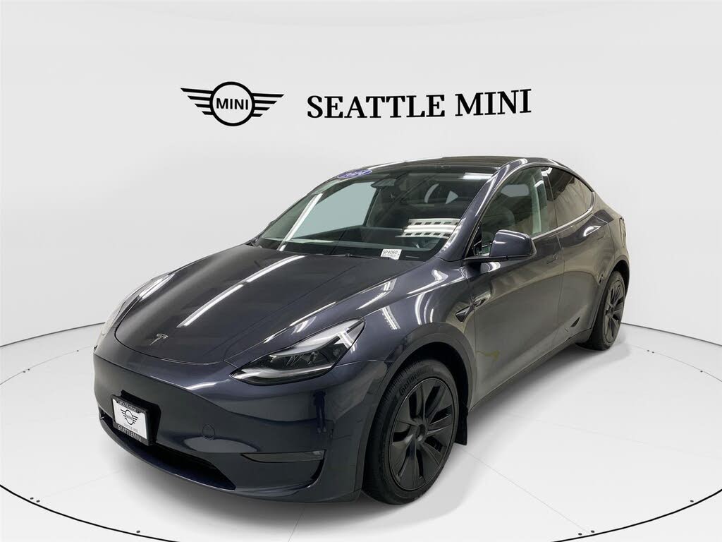 2024 Tesla Model Y Long Range AWD
