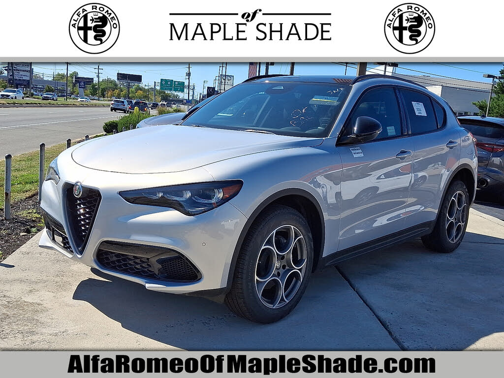 2025 Alfa Romeo Stelvio