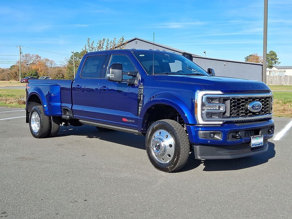 2026 Ford F-450 Super Duty Platinum Crew Cab LB DRW 4WD