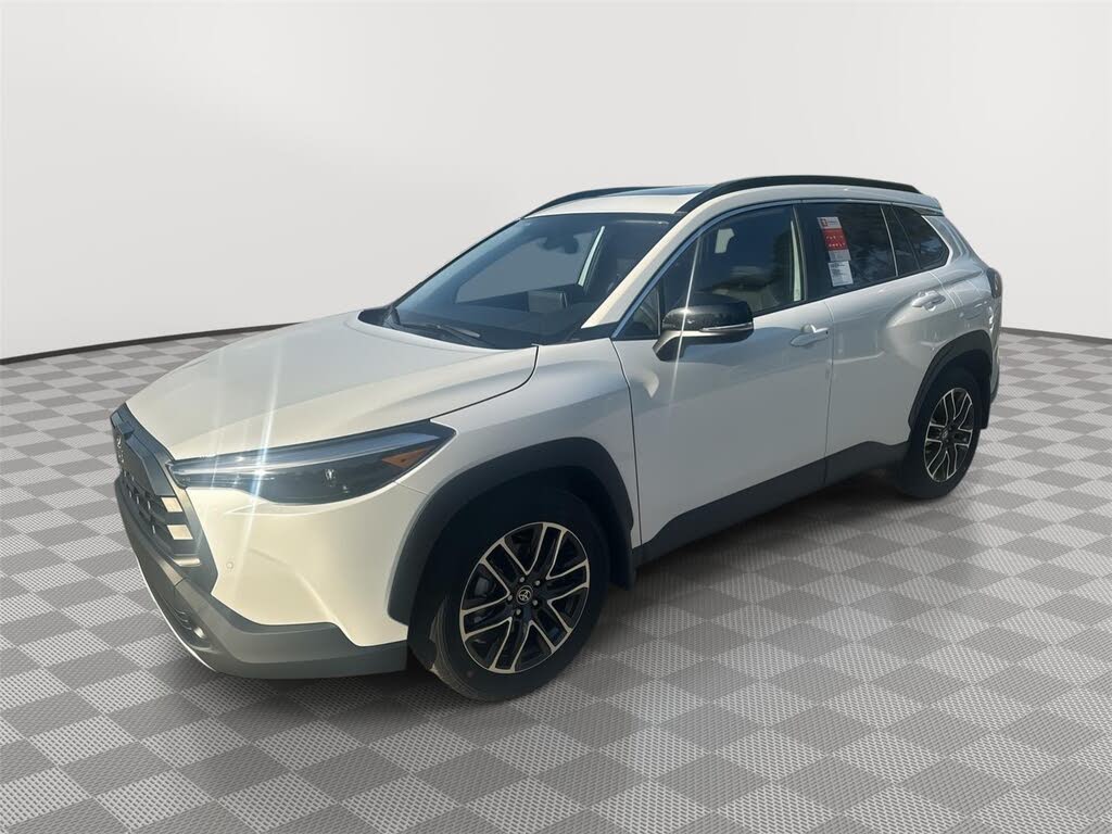 2026 Toyota Corolla Cross XLE FWD