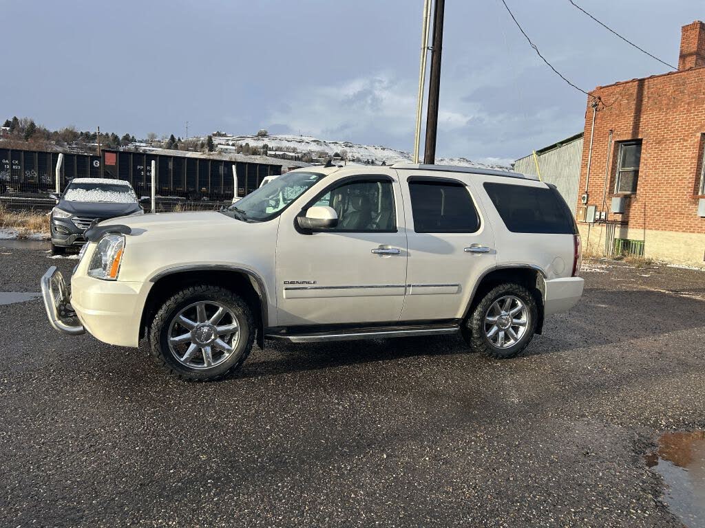 2012 GMC Yukon Denali AWD