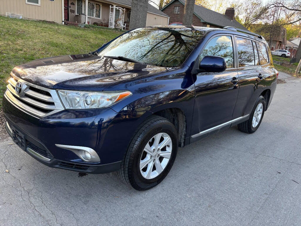 2012 Toyota Highlander Base