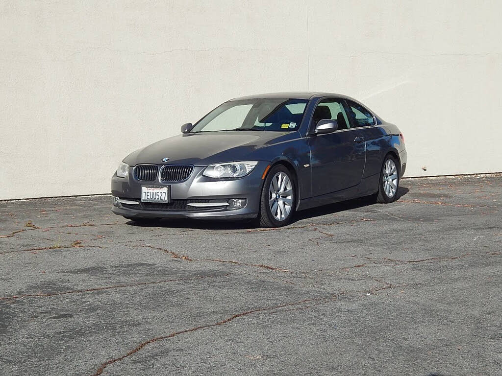 2013 BMW 3 Series 328i Coupe RWD