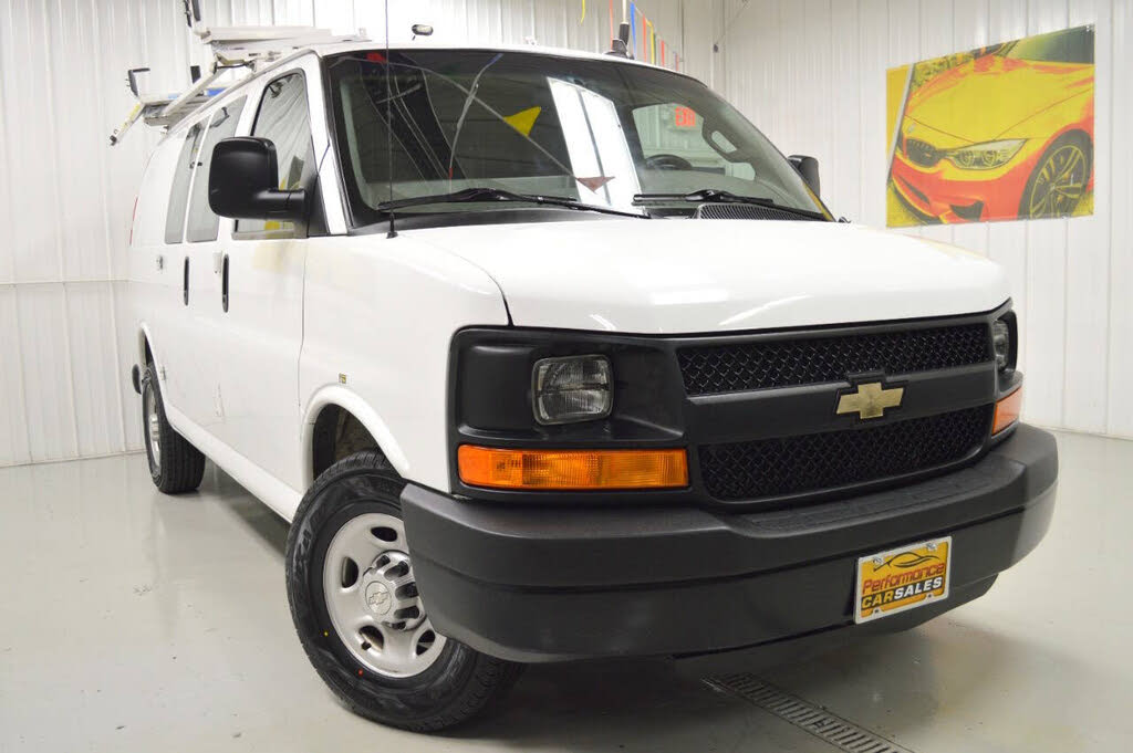 2016 Chevrolet Express Cargo 2500 RWD