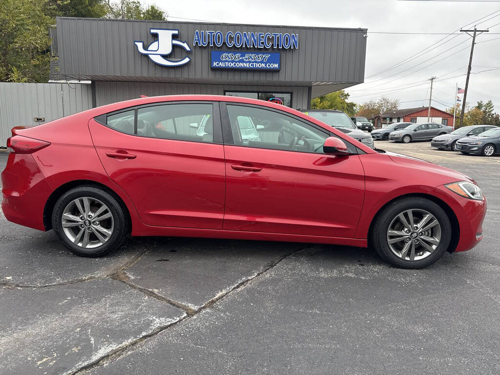 2017 Hyundai Elantra SE FWD