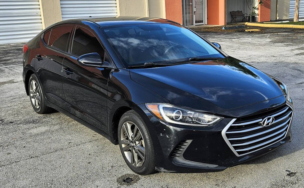 2017 Hyundai Elantra SE FWD