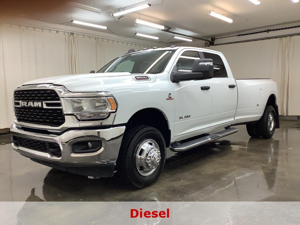 2024 RAM 3500 Big Horn Crew Cab LB DRW 4WD