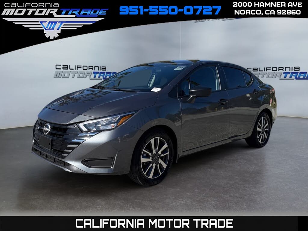 2025 Nissan Versa S FWD