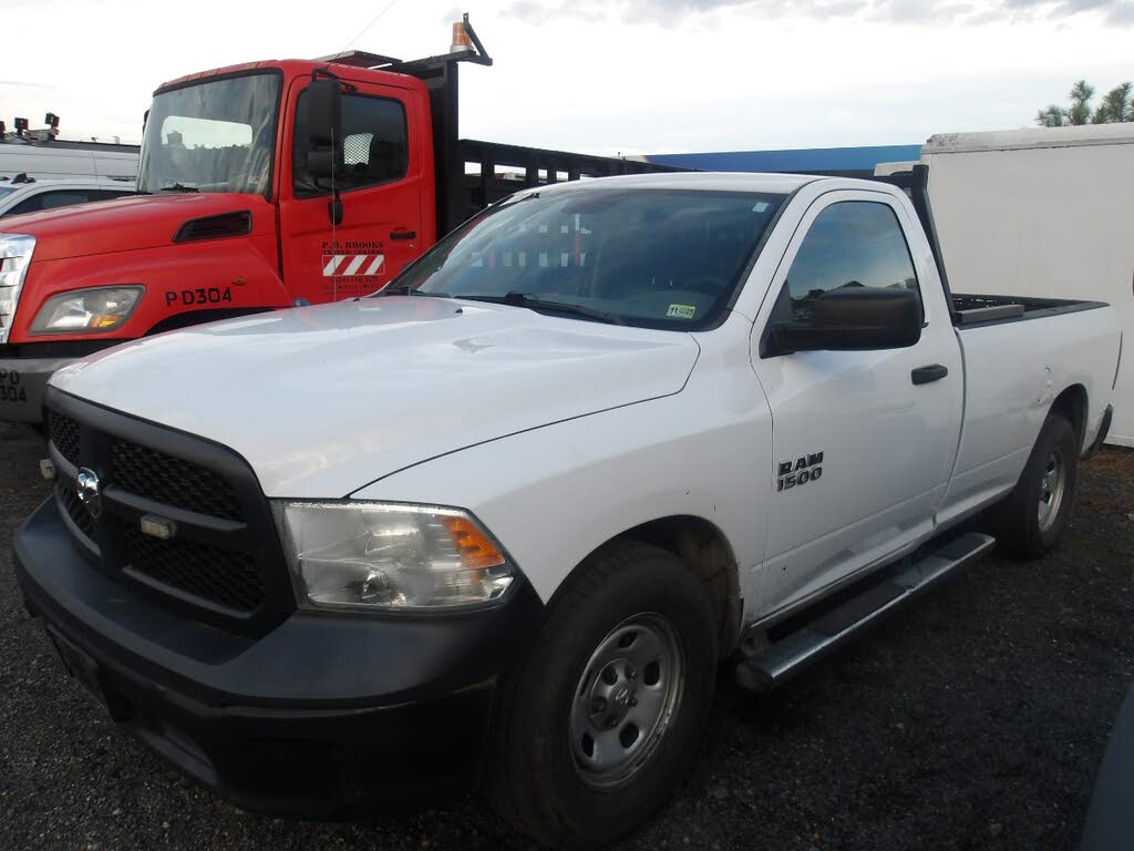2017 RAM 1500 Tradesman LB RWD