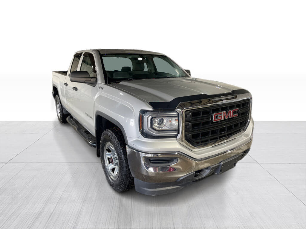 2018 GMC Sierra 1500 Base Double Cab 4WD