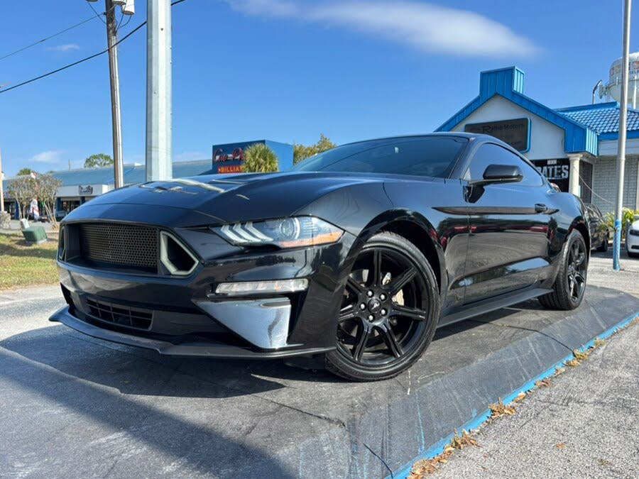 2018 Ford Mustang EcoBoost Coupe RWD