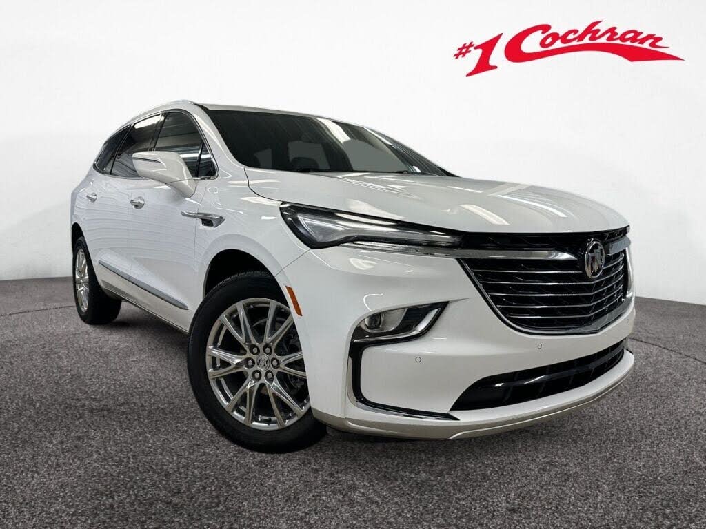 2023 Buick Enclave Essence AWD