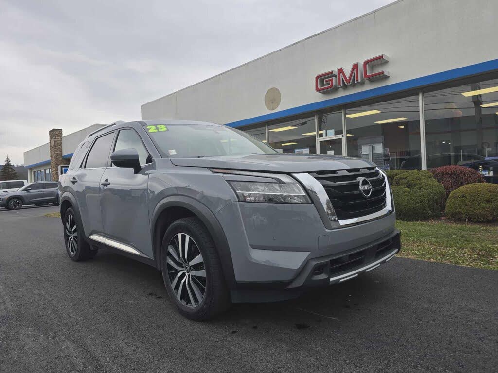 2023 Nissan Pathfinder Platinum 4WD